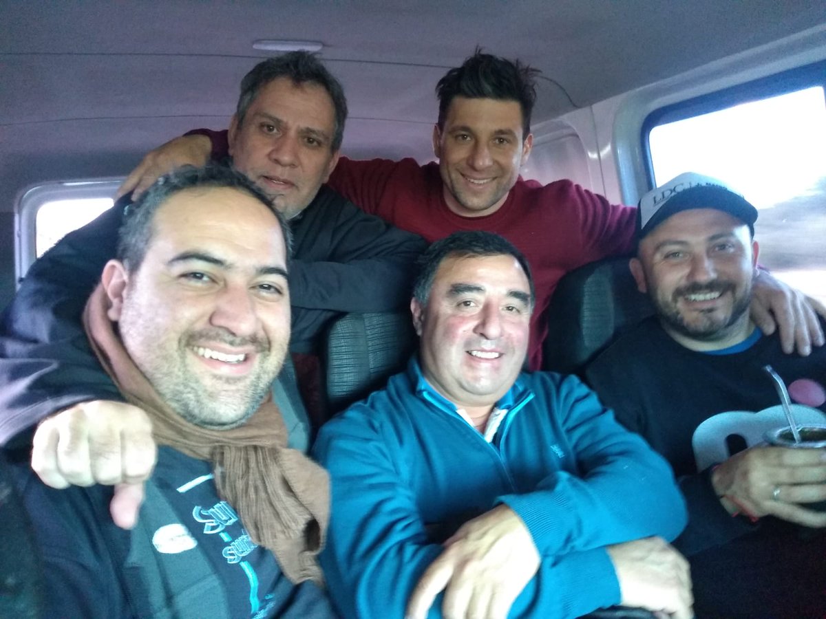 Los_de_Cabrera's tweet photo. #HayEquipo
#Folkloreando
#LosdeCabrera https://t.co/aq2JlSnl7u
