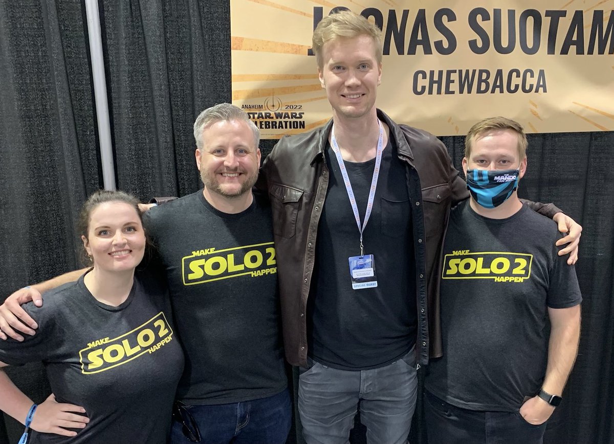TRBpodcasts's tweet photo. Honored to meet and chat with the mighty @JoonasSuotamo about the growing love for #Solo! He wants everyone to know how much he appreciates the support for the movie and everyone who rallies behind #MakeSolo2Happen! #StarWarsCelebration https://t.co/4Lokvw87up