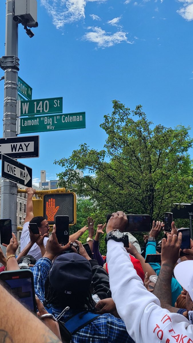 SbondyNBA's tweet photo. It’s official. Big L has a street in Harlem. https://t.co/57F1SBTka7