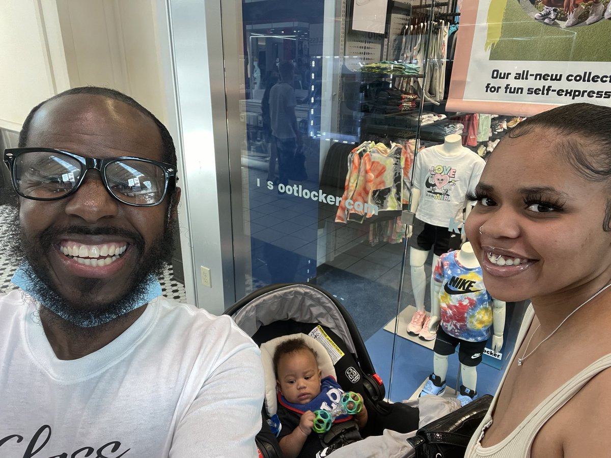 iFOCUSCFI's tweet photo. After 4 years, I ran into one of my math students from PHS who uttered the words, “Is that Dr. Rob?”  In that moment, these are the words that flashed across my mind- “How you treat students in the classroom is how they will remember you outside the classroom!”💯 https://t.co/sJ5b4sSqy1