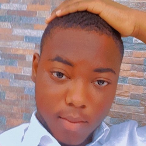 LegendeStephie's tweet photo. #NouvellePhotoDeProfil https://t.co/h1COZNtp1X