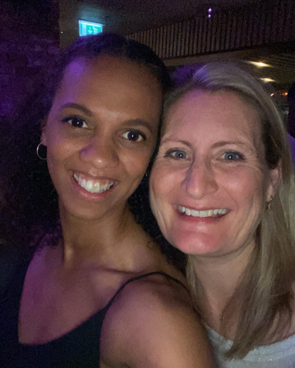 steaders_1's tweet photo. “Leadership is not about being in charge, it’s about taking care of those in your charge” - Thank you @mjcmansfield for always taking care of us..Another stressful one to finish🥵😅Thanks for welcoming me into Wasps this season, we’ll miss you🖤🐝 #AlwaysAWasp https://t.co/bOFuO3aCY2