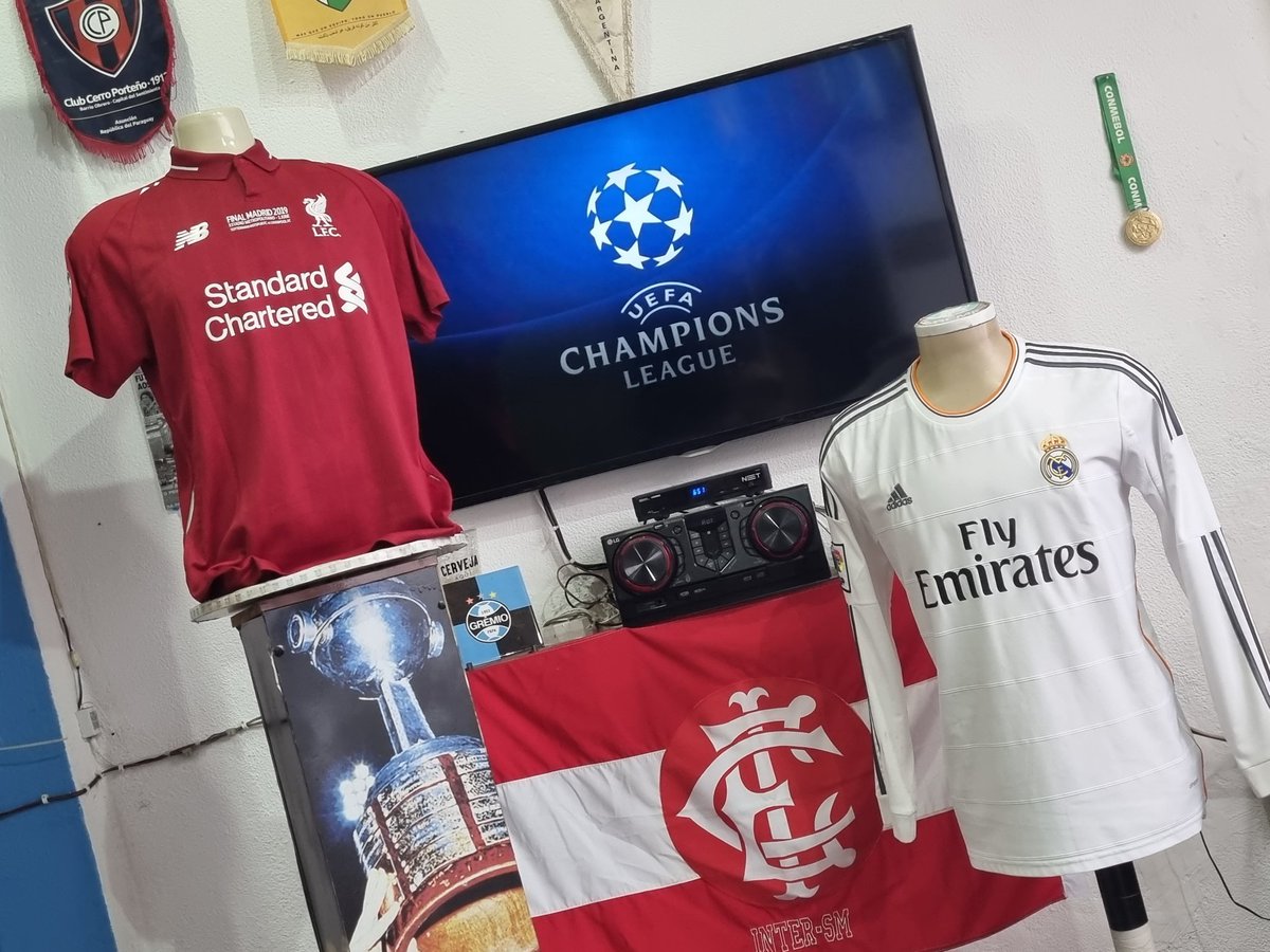 gutmic's tweet photo. Os 2 times estão equiparados em vontade, nesse primeiro tempo vai se impondo a melhor técnica do Liverpool. #CasaDaChampions 
Gustavo - Campos/RJ https://t.co/xQZp13m5iw
