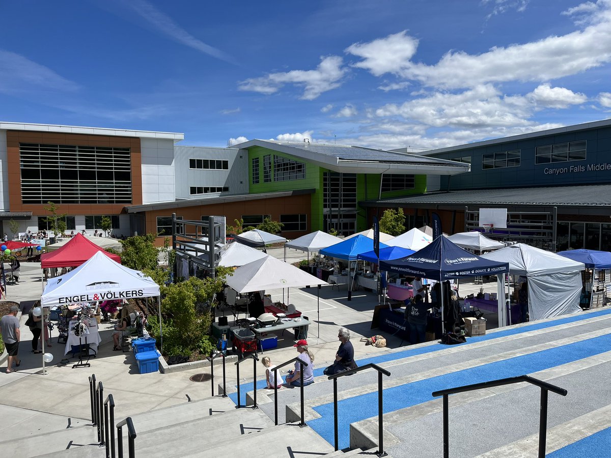 Our PAC Spring Market is in full swing!