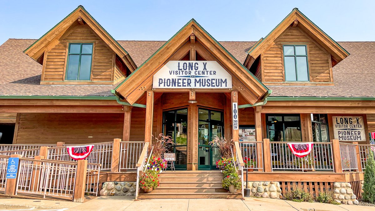 Travel North Dakota (@northdakota) on Twitter photo Fun Fact: The Long X Visitor Center showcases one of the oldest petrified tree stumps in the world at 60 million-years-old that was discovered in the Watford City area. #BeNDLegendary
📷: <a href="/DontForget2Move/">Jules and Christine</a> Fun Fact: The Long X Visitor Center showcases one of the oldest petrified tree stumps in the world at 60 million-years-old that was discovered in the Watford City area. #BeNDLegendary
📷: <a href="/DontForget2Move/">Jules and Christine</a>