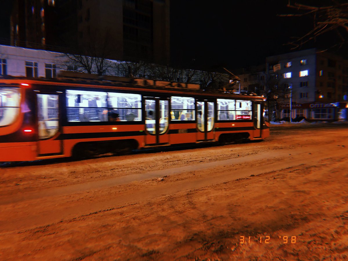 embelyesh's tweet photo. Maza.
I’m keen on taking photos or talking about public transport.
It’s really interesting. 
This thing makes all cities more comfortable for people. 
Personal transport is really cring. https://t.co/klMCfvv3hh