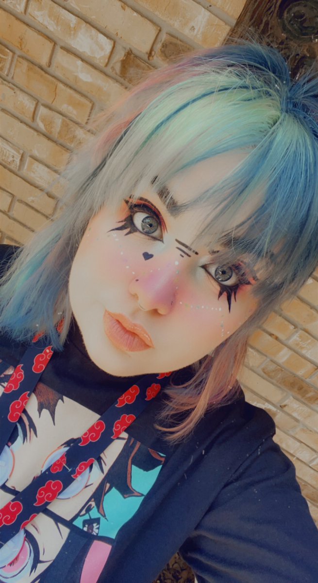 HeatherMerrie's tweet image. Wasting another good look at work