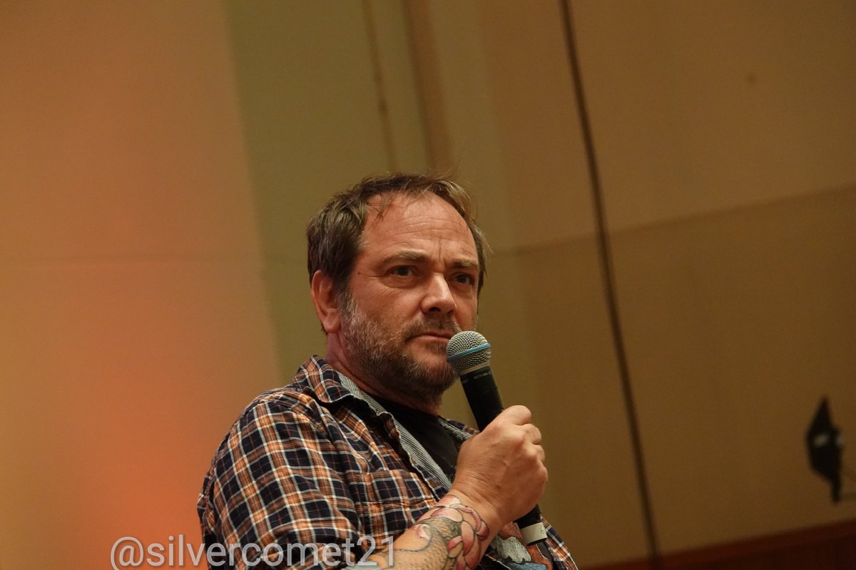#PurCon #PurgatoryConvention Mark Sheppard No, he was not that serious at all. Quite the opposite. Good mood, touching speech and the usual torture. 😉