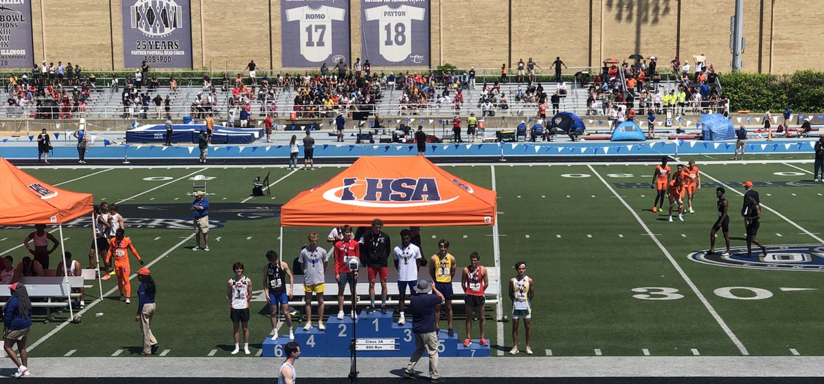 Caleb Levy finishes 3rd overall in the 3A 800 final👀🥉🏆 Pretty amazing what this guy has done this season. Congrats Caleb💯
