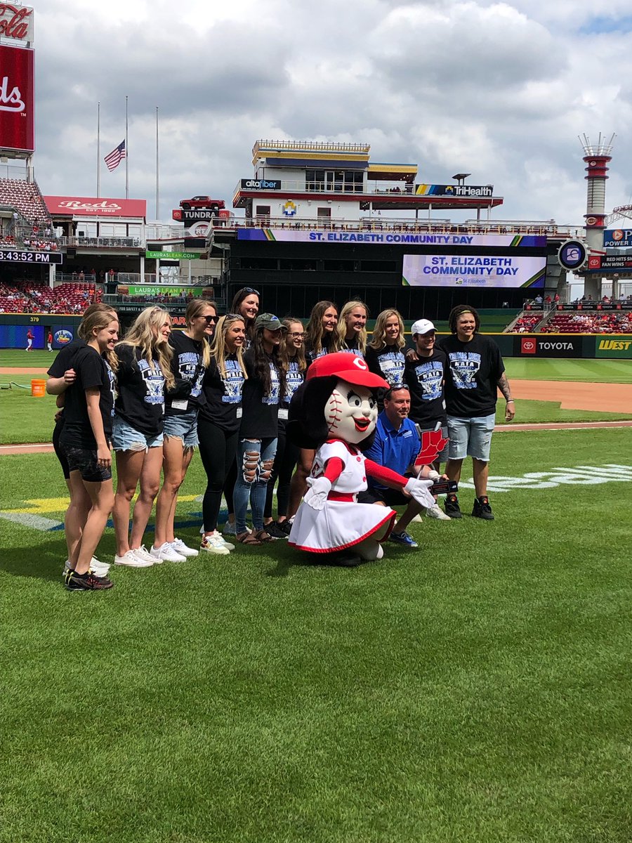 TMWBasketball's tweet photo. On the field ceremony at @Reds game! Thank you @StElizabethNKY and @Reds for this recognition! https://t.co/d2GQaO91CI