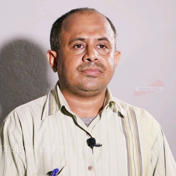 राजासँग रक्सी खाएर बक्सिस पाएको गणतन्त्र कहिलेसम्म टिक्छ? नेताहरू ड्युटी कहिलेसम्म गर्छन्? राजाको छुट्टी कहिले सकिन्छ? गिरिजाबाबु नरहेपछि ग्रान्ड डिजाइनको पोल कसले खोल्छ?