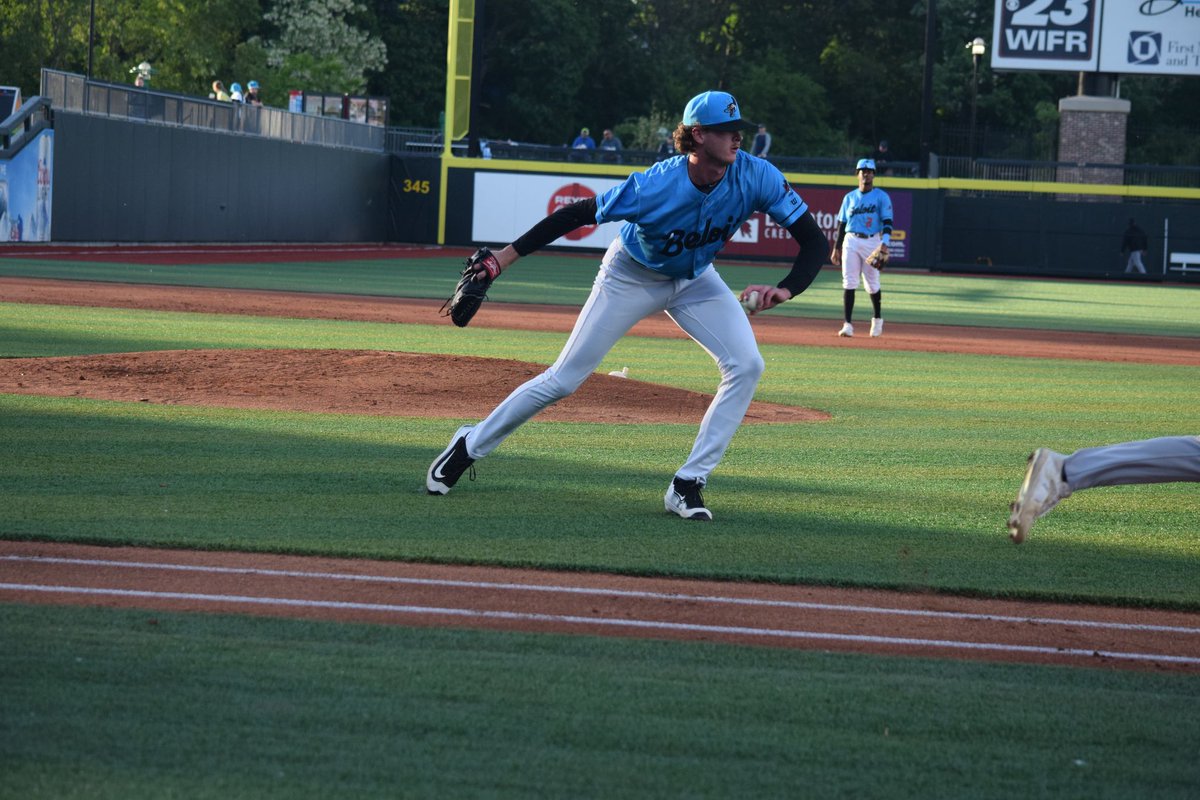 This guy absolutely dealt today! 6 scoreless for the Kinger! We are scoreless in the seventh and looking for some late-inning heroics for our fifth straight win!