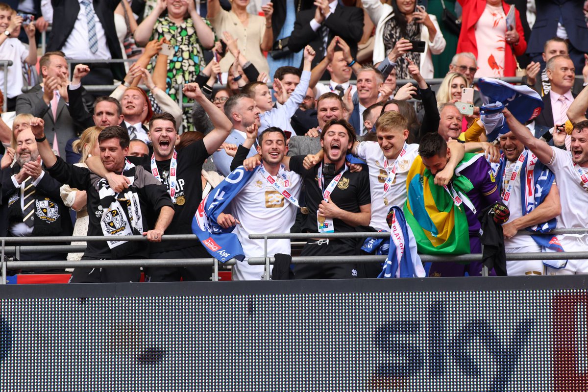 OfficialPVFC's tweet photo. UP. 
THE. 
VALE. https://t.co/f0M5A2vwa3