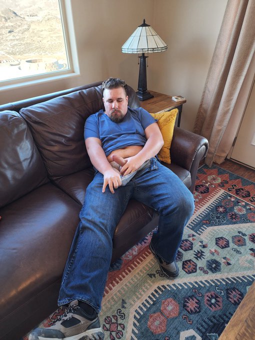 I'm so horny today. Who want to come jump on daddy's cock? https://t.co/YueQi7XSQy<a href="/tag/bwc"class="tags"><span>#bwc</span></a><a href="/tag/thickdickthursday"class="tags"><span>#thickdickthursday</span></a><a href="/tag/daddydoms"class="tags"><span>#daddydoms</span></a>