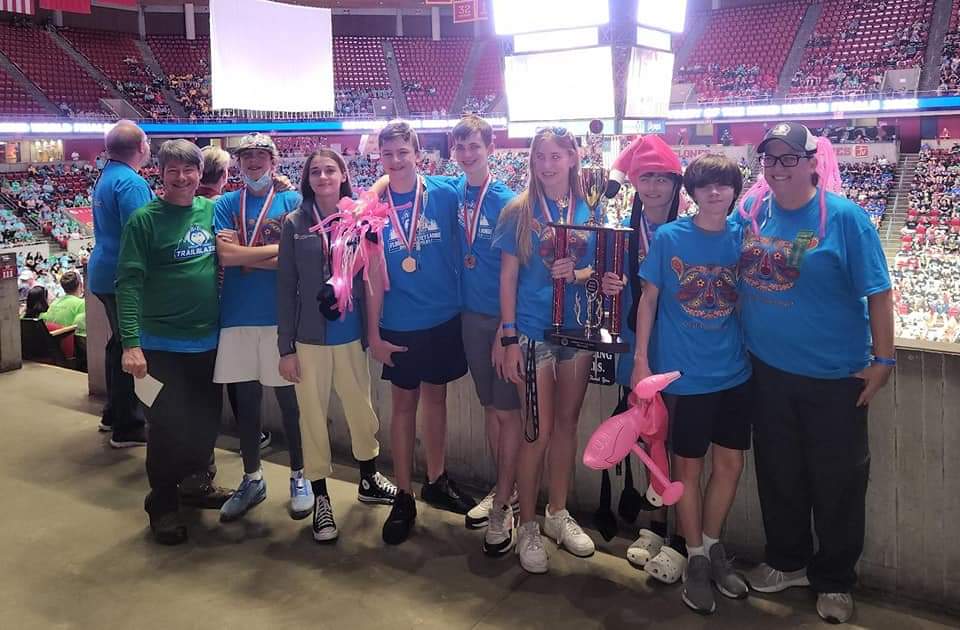 ITMStrailblazer's tweet photo. Indian Trails Middle School Problem 1, Division 2: THIRD PLACE IN THE WORLD! Way to go, Trailblazers!!!! 🎉🎉
https://t.co/iOA0Vb7miQ https://t.co/G0MJHyFVRG