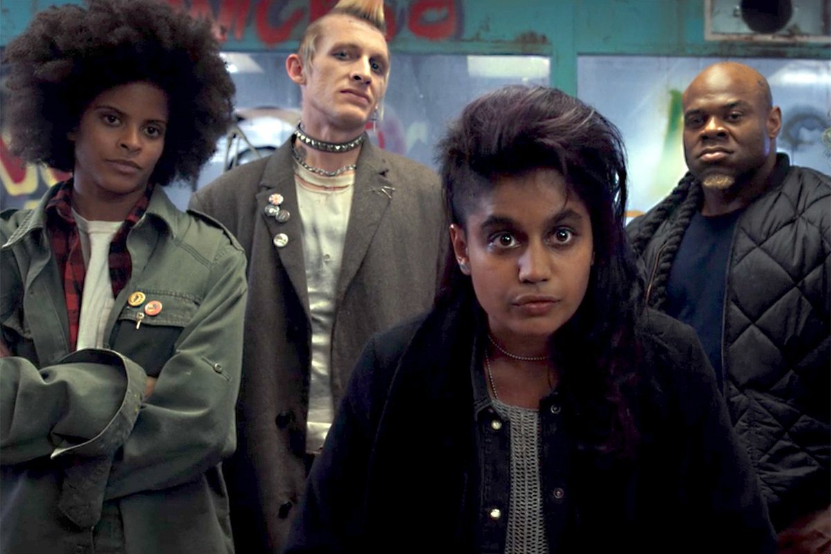 _yoboistan's tweet photo. I could not be the only one who expected Kali/Eight, the sister of Eleven from previous season, to appear on Season 4. It seems a major plot hole to me.

#StrangerThings https://t.co/g4xX7eqRGI