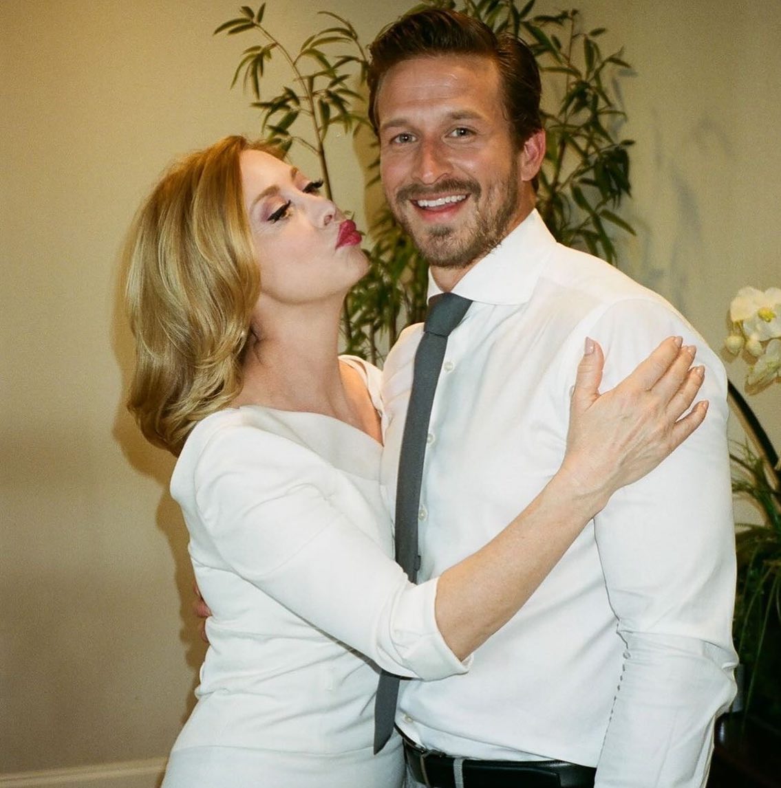 adamhuberbrasil's tweet image. Sharon Lawrence via IG:

"Amei cada momento com ele. @hubersworld é um dos meus filhos favoritos da TV. Obrigado, #dynasty pelo prazer da sua companhia :) #falliam 📸: maddisonbrown #lauravankirk #liam #lvk #falliamforever"