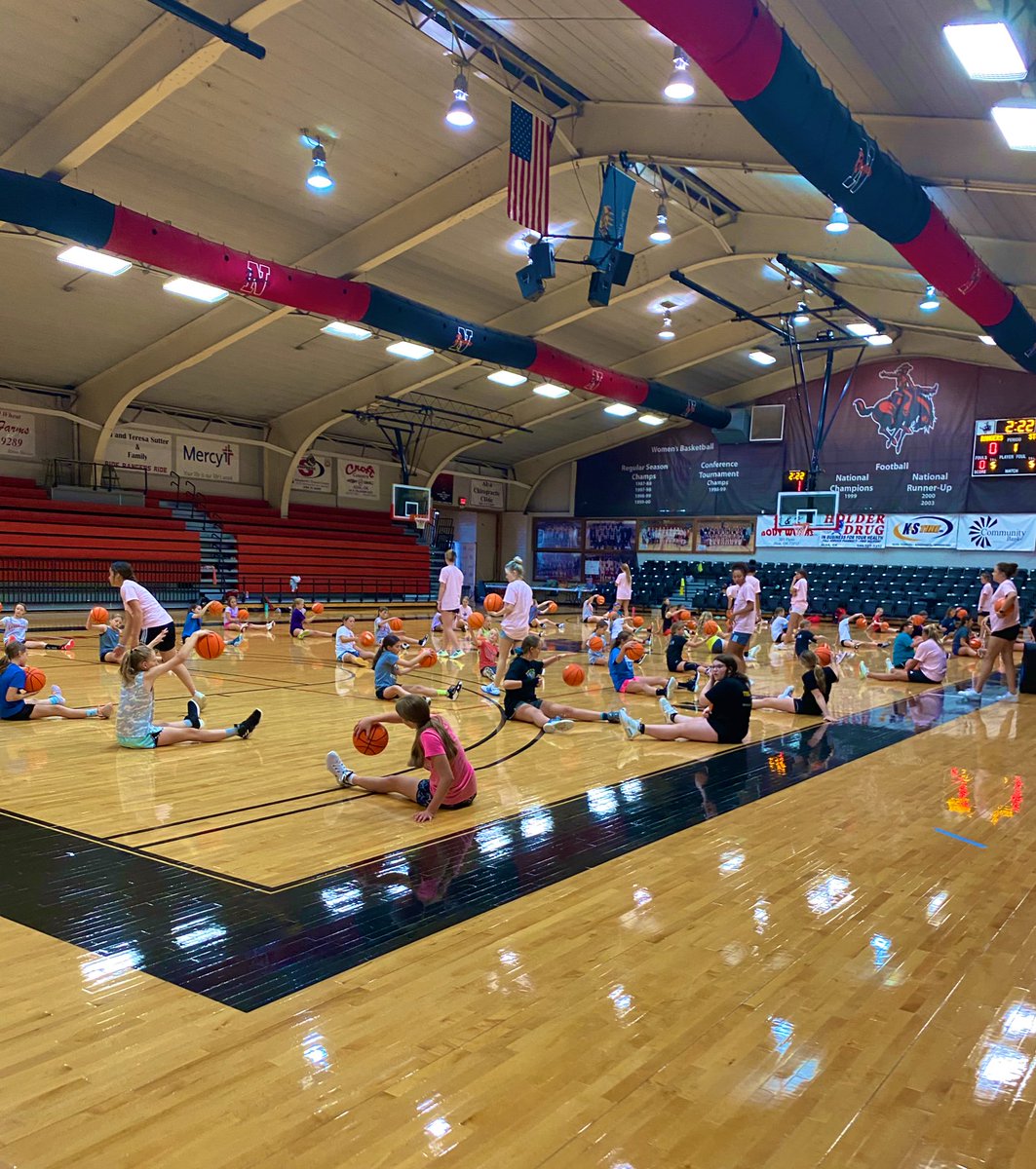 NWOSUWBB's tweet photo. We 🫶🏼 our campers!! Overnight Camp is in the books for 2022!

We competed, danced, swam and had LOTS of fun this week! 

Registration is still open for Day Camp starting on Tuesday next week! Last chance to join the fun for the summer!
⬇️⬇️⬇️
https://t.co/gTFJ9WLkz2 https://t.co/smONvZM8El