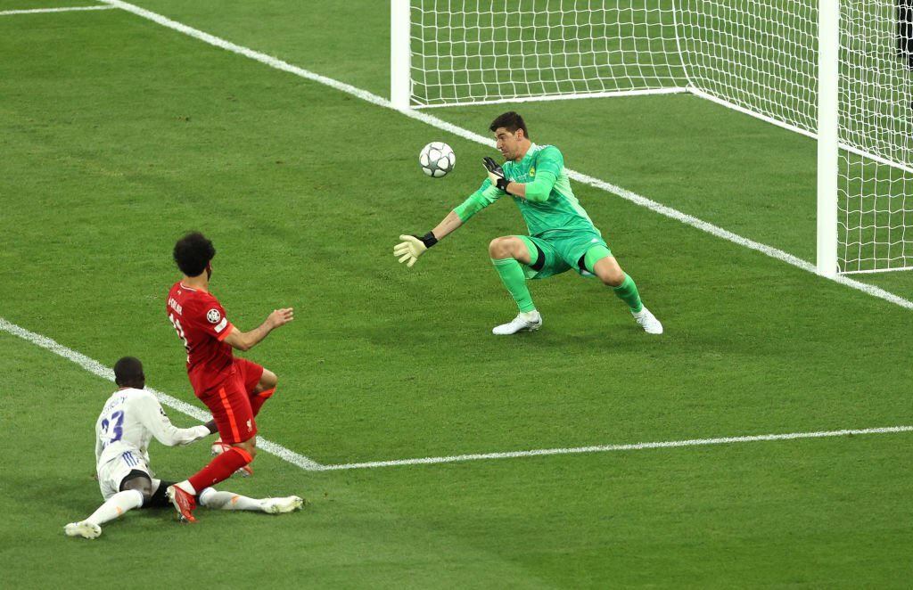 RM4Arab's tweet photo. سُحقًا للجوائز، فأنت جائزة المدريديستا الكُبرى.

الأفـــــضـــل فـــي الــــعالم. 🤍 https://t.co/qWWcmh7Hug