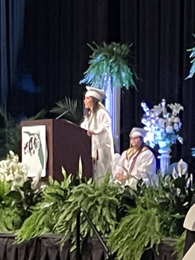 EvanaFretterd's tweet photo. Congratulations @raygiaccone @PRESTONROBERTS0 for two fantastic speeches! Preston it has been an adventure and I am proud of you! Ray you brought tears to my eyes with your words. It is I that thanks you for always giving it your all! Love you! @FlaglerSchools @FPCSGA https://t.co/LEhBFAmLqk