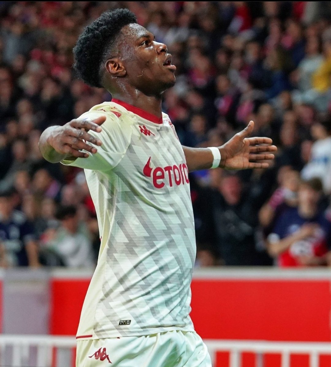 fut_analytics's tweet image. Seja bem-vindo à Fut Analytics!

Aqui vamos trazer estatísticas sobre o futebol europeu e brasileiro 

Se for possível seguir e dar RT pra ajudar, agradeço!