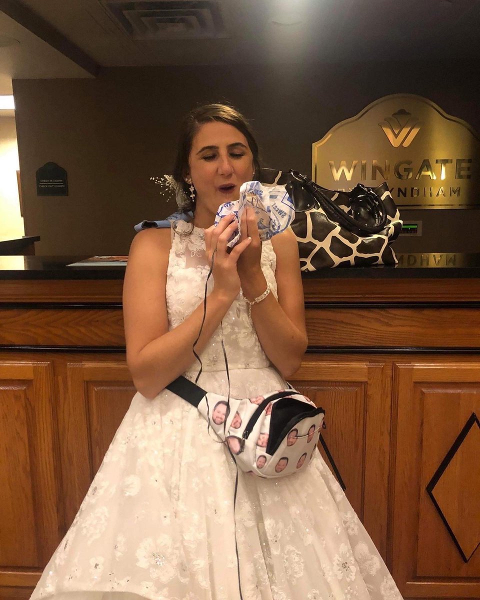 VisitLimaOhio's tweet photo. Whether you’re celebrating-
👰🏻‍♀️ your wedding 
🩻 a health milestone 
🚘 a family visit 
🍔 or your first burger 
You should always include Kewpee in your plans - especially on #nationalhamburgerday! 🍔🍔

#VisitGreaterLima #kewpee
📸: Rachel I., Brad S., Courtney N., &amp; Trudy T. https://t.co/GQ1g2UkqIk
