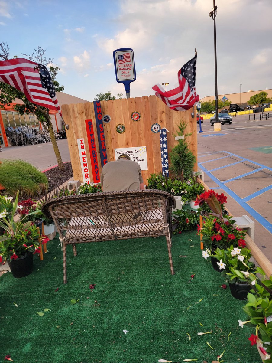 monseadams's tweet photo. Memorial day Honoring Spot at The Home Depot store #3909 https://t.co/17KJRY9Nmo