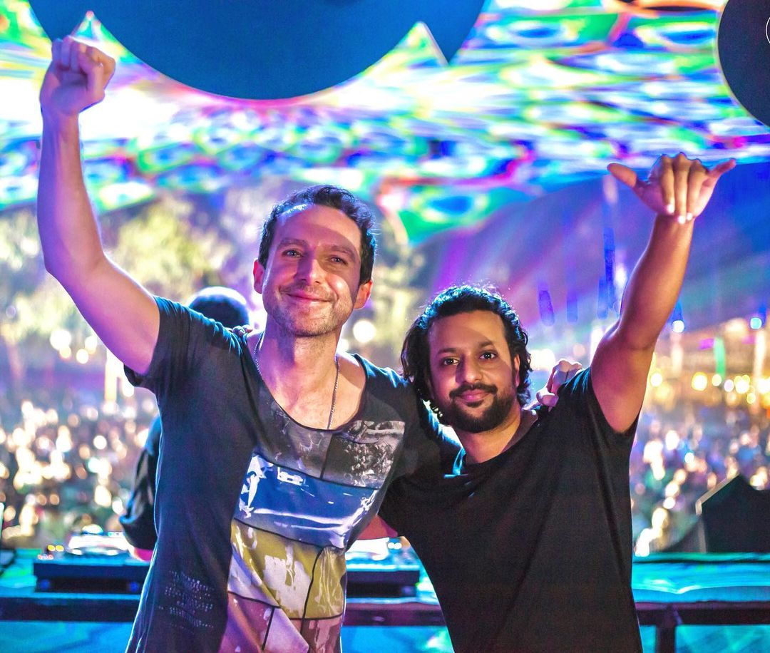 😎 Collab of the year coming up soon, <a href="/Avalonano/">Leon Avalon</a> &amp; <a href="/StarLab_Music/">StarLab (Official)</a> have been in the works since quite sometime, tried and tested in Goa this season and now you can expect to hear the final output exclusively in their sets around the world this summer 2022! 💥💥👽🏝

#digitalom