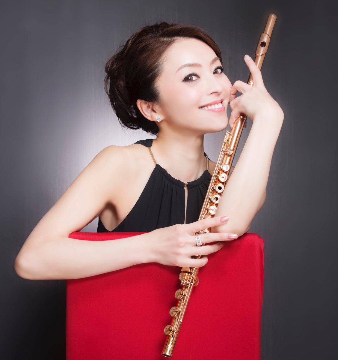 fukuokaongaku's tweet image. 【#クラシック】#福岡のLIVE情報 !◇5月29日(日)13:30〜#岡直美(Pf.)#中西久美(Fl.)@＃レストランヴェルフォンセ　#VERTFONCE（福岡市中央区平尾浄水町）#ふくおか音楽村 #福岡ライブ #福岡イベント　■探せる #福岡音楽ライブ情報検索サイト「#音ナビ隊」otonavitai.jp