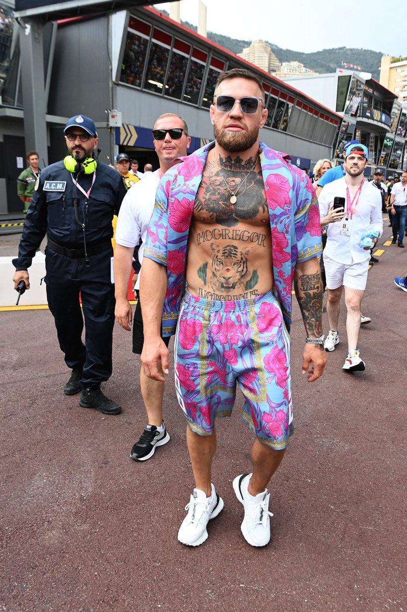 MARK SUTTON tweet media