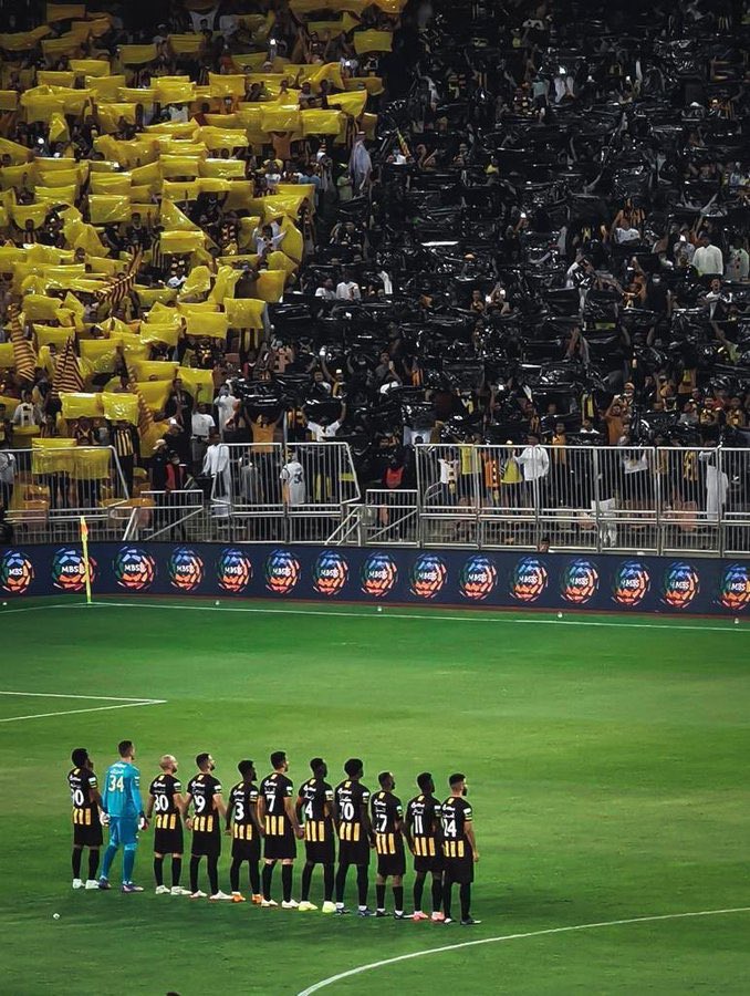 18__KAD's tweet photo. يارب اجعل مساء الأحد يبتسم لـ عميدنا ب احلى انتصار"💛🖤
#الاتحاد_الطائي https://t.co/ixhH2VG3c6