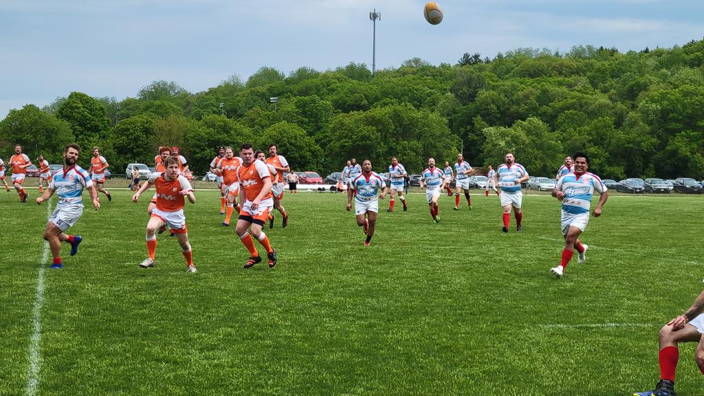 BadgerKings10's tweet photo. A few more pi s from today's #MadtownScrumdown in Cottage Grove winding down the final Saturday of spring. Summer 7's soon coming... #SaturdaysARugbyDay https://t.co/pwsAyRl0ae