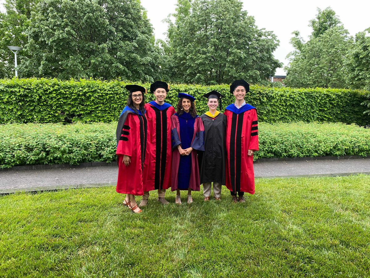 NAndarawisPuri's tweet image. Big day for @NAP_Lab! Congrats to PhD recipients @Moni_Chatterjee @JasonCMarvin and Patrick Muljadi and to MS recipient @Erin_E_Maloney! I am proud beyond words!