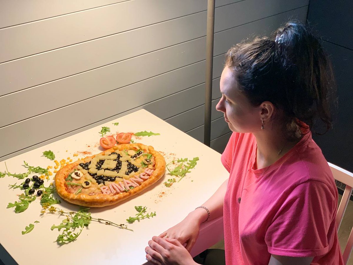 shalun172's tweet photo. #Binance 
#BinancePizza 
🍕😍🍕
I love binance pizza😍 https://t.co/iTlFVsaWUc