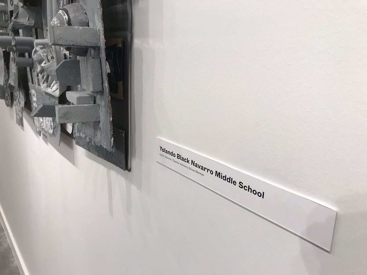 MrOsborneArt's tweet photo. Taking a sneak peek at CAMs pop up exhibition at montrose collection. Grateful to have artwork next to @LovettElem and Hartman MS.

#navarroart
#montrosecollection https://t.co/JJnUwgPSwo