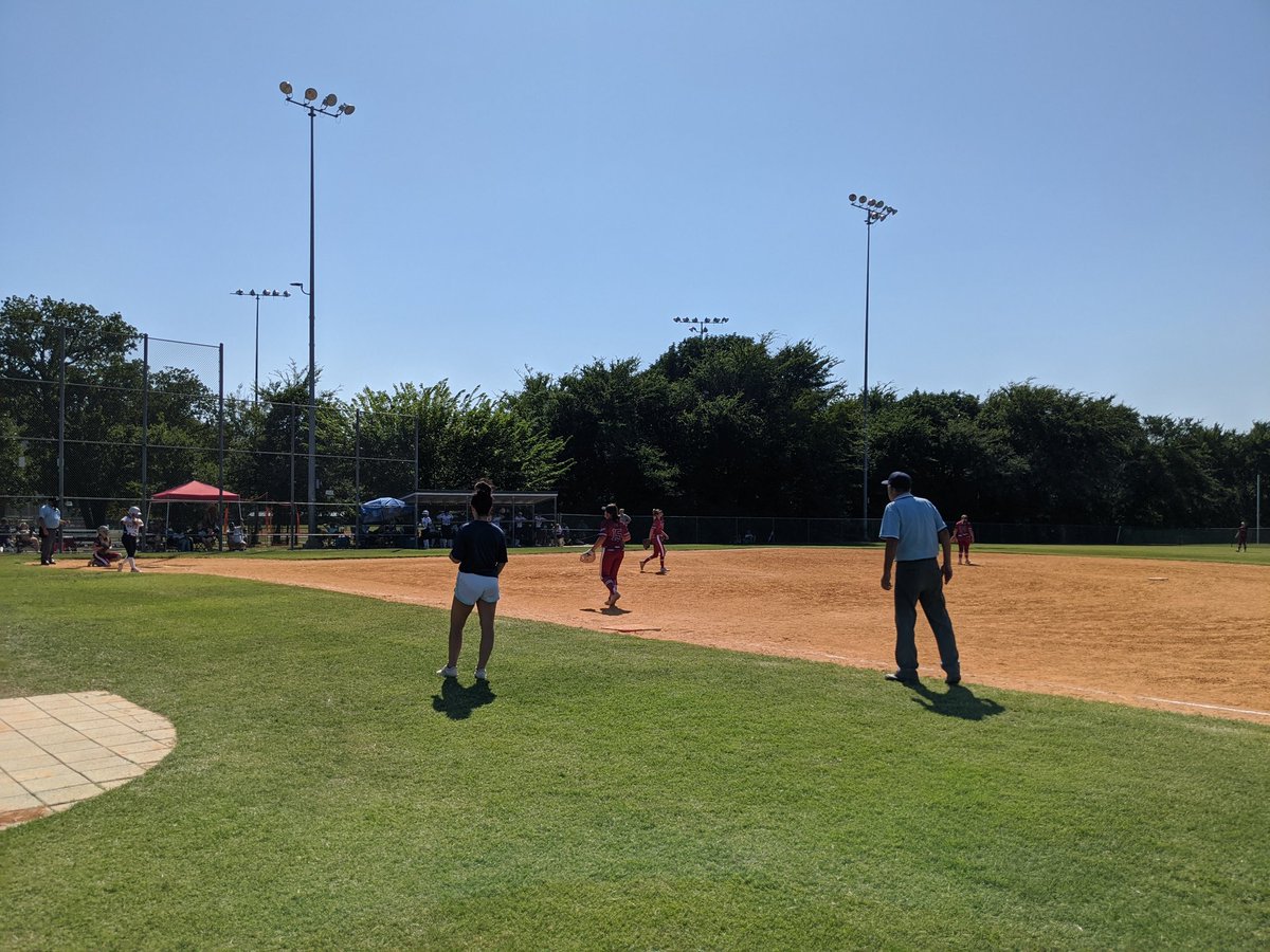 18uAttitude's tweet photo. Game #2 is going down! https://t.co/oKsj38cFzq
