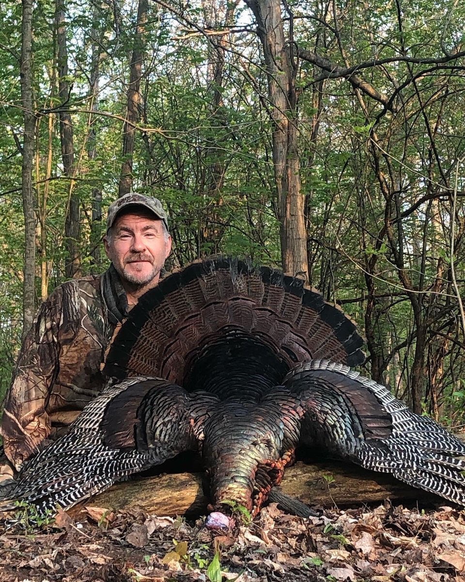 deanyoungmusi's tweet photo. #eatwhatyouharvest Enjoying bacon wrapped #wildturkey a glass of red & homemade #greeksalad tonight!
#bbqfood #bbqwildgame #jake
#deanyoung
#weatherby
#remingtonnitromag
#quakerboy
#whatgetsyououtdoors
#wildgame #lovetheoutdoors #wildturkeyhunting #jacksontriggs #smoothred https://t.co/vLgooOlZWv
