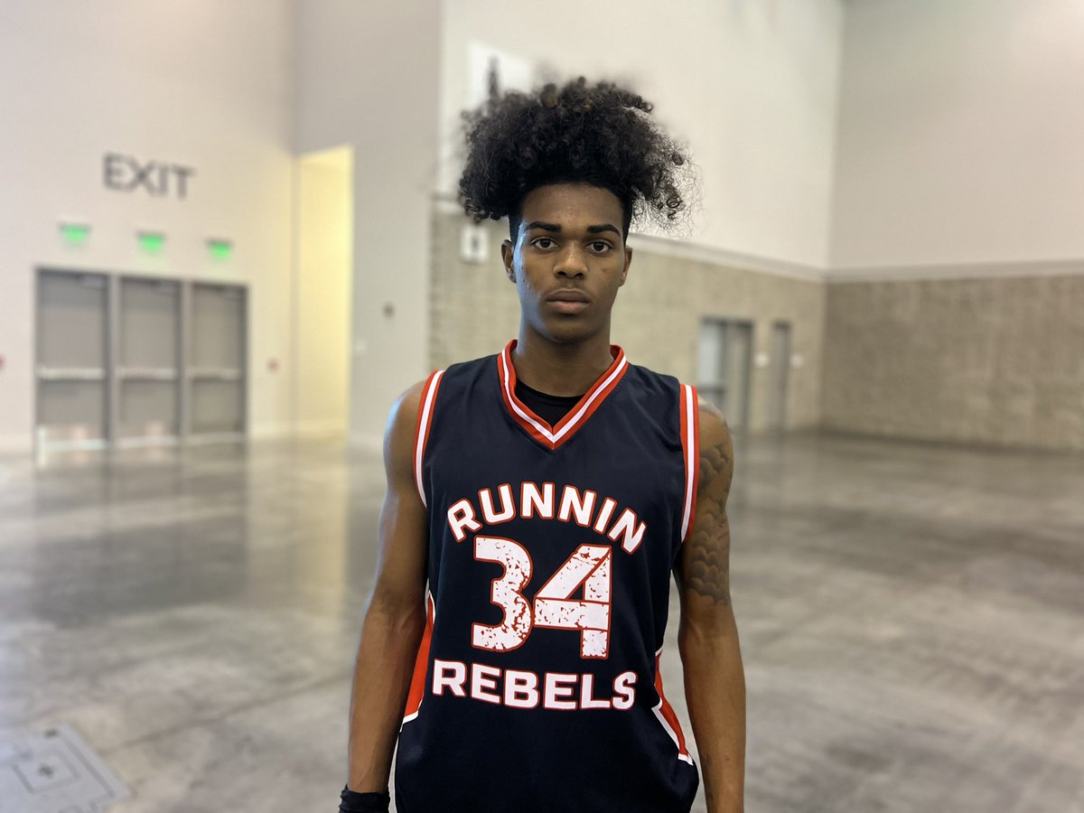 #BIGSHOTS #VAMEMORIALCLASSIC 
17U

Runnin Rebels - 56
34 Aidan Jones 11p
12 Amari M.  12p                                                  Josh Wallago 11p

Big Shots Virginia 17u - 45                            12 Kaheem Zarif 10p