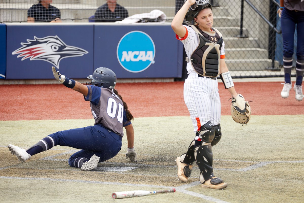 uttylerpatriots's tweet photo. SB | The tying and winning runs in 📸 from the @Patriot_sb walk-off victory over Auburn-Montgomery courtesy of Darral Freund!

#TYLERMADE https://t.co/jHmfqMHuy3
