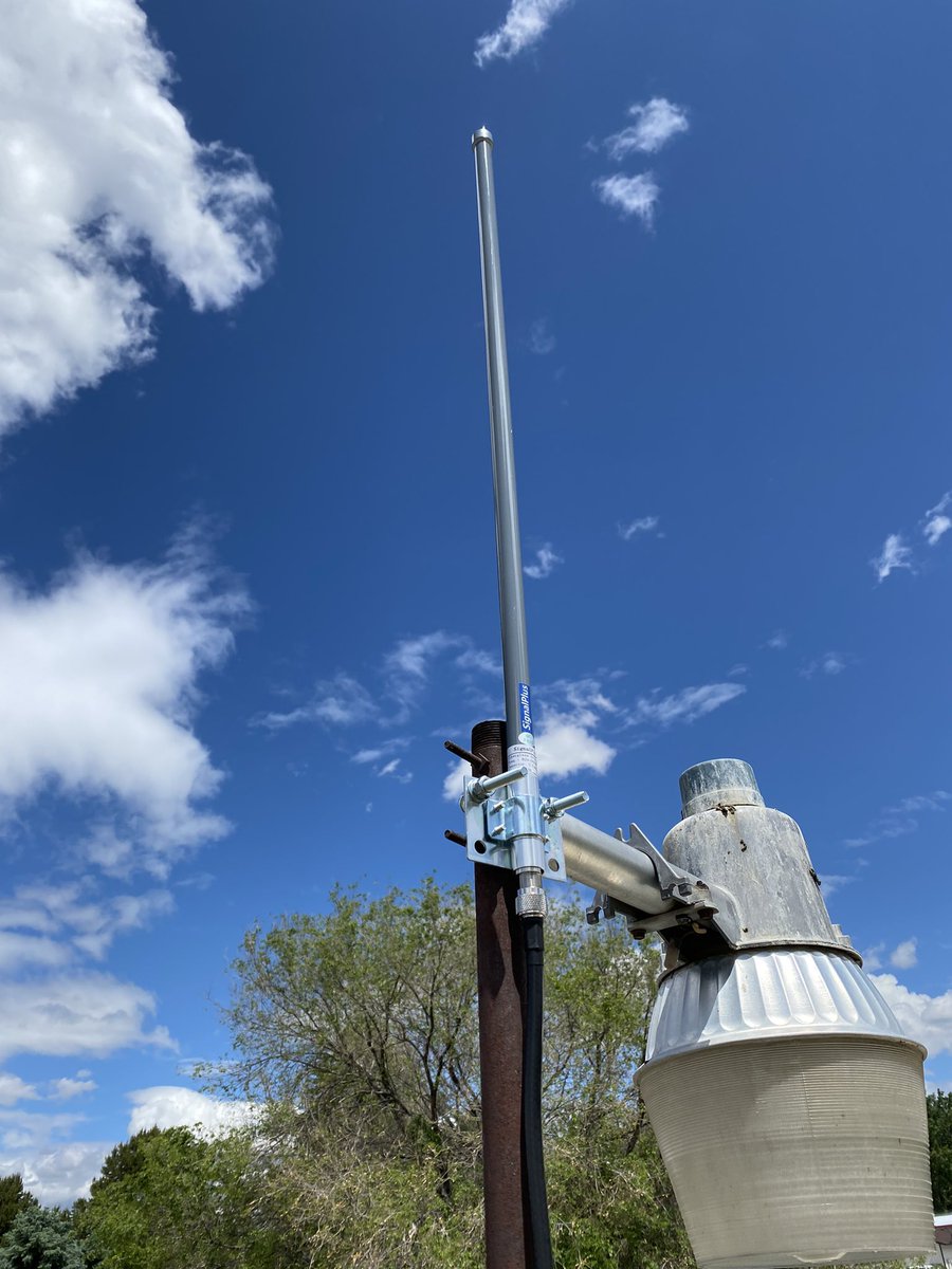 jimbrinkerhoff's tweet image. Bobcat install went really well. One down 3 to go. @BOBCATiot @helium