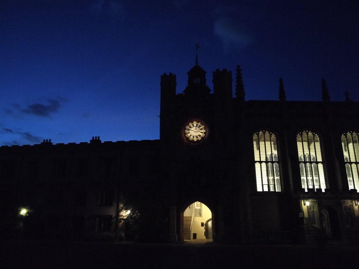 Very pleased with this experiment to illuminate the clock dial @Trinity1546 @TrinCollCam