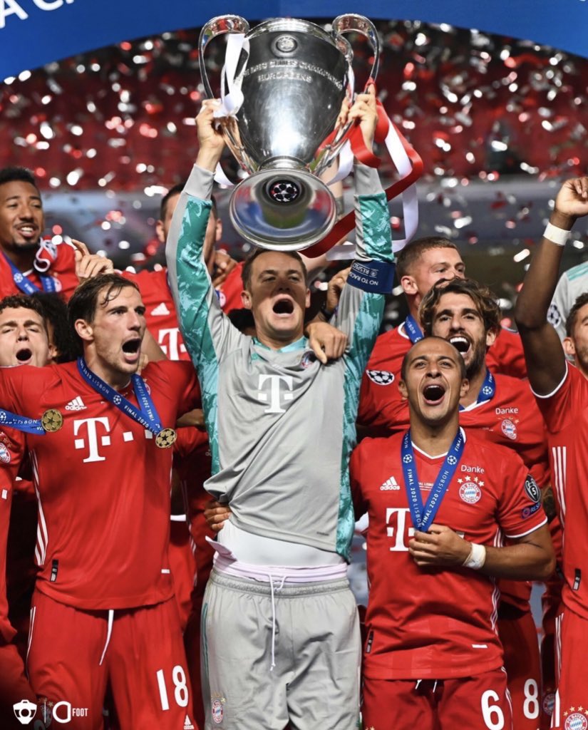 _BAYYERN's tweet image. أقسم بالله العظيم أعظم اداء لحارس في نهائي دوري ابطال أوروبا كان لمانويل نوير في نهائي لشبونه ضد باريس سنة 2020 .

- بس مشكلته مايجيب لايكات