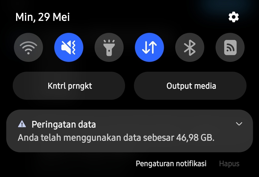 bangmeed's tweet photo. Demi lihat final ucl, ku bela2in tidur masih soreeeaaaaaaaaaaan.
Alarm :
02.00.
02.20.
02.30.
Bangun2 jam 05.00
allooooohuakbaaaar
Tangan siapa ini Woooiiiii
#silnt https://t.co/3IHLKYBdXo