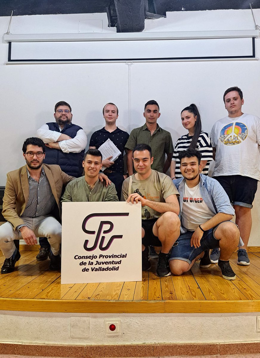 Hoy hemos celebrado la LVII Asamblea General Ordinaria del Consejo Provincial de la Juventud de Valladolid en Quintanilla de Onésimo. 

Gracias a las entidades juveniles y políticas que han asistido y por la labor que tienen en los jóvenes de la provincia de Valladolid.