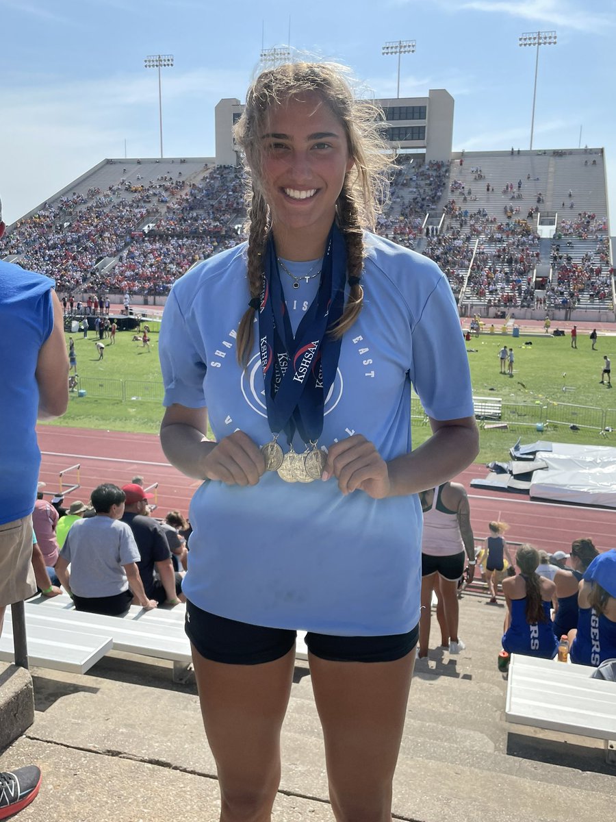 kevin5_thompson's tweet photo. Congrats @TessRoman13 on placing
3rd 6A girls triple jump
4th 6A girls long jump
5th 6A girls 100m hurdles
6th 6A girls long jump
So proud of you and the career you’ve had at @SMEOffice! Truly the ultimate competitor!! @SMEathletics @coachfossoh https://t.co/mmcM839YlK