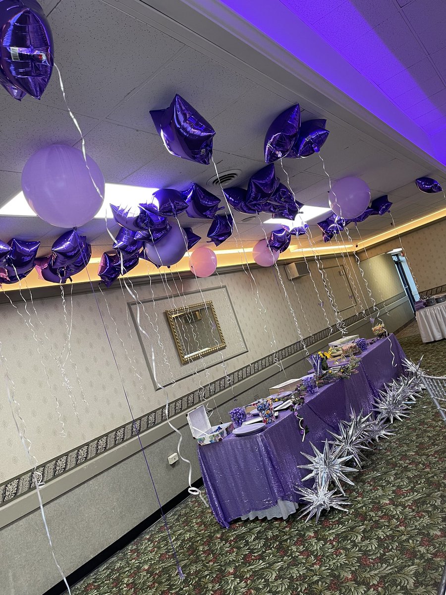 djmatik401's tweet photo. BOOK DJ MATIK FOR YOUR NEXT EVENT #YOURGIRLFRIENDFAVDJ #RISOCAKING #SWEET16 https://t.co/gMaZZYT4en