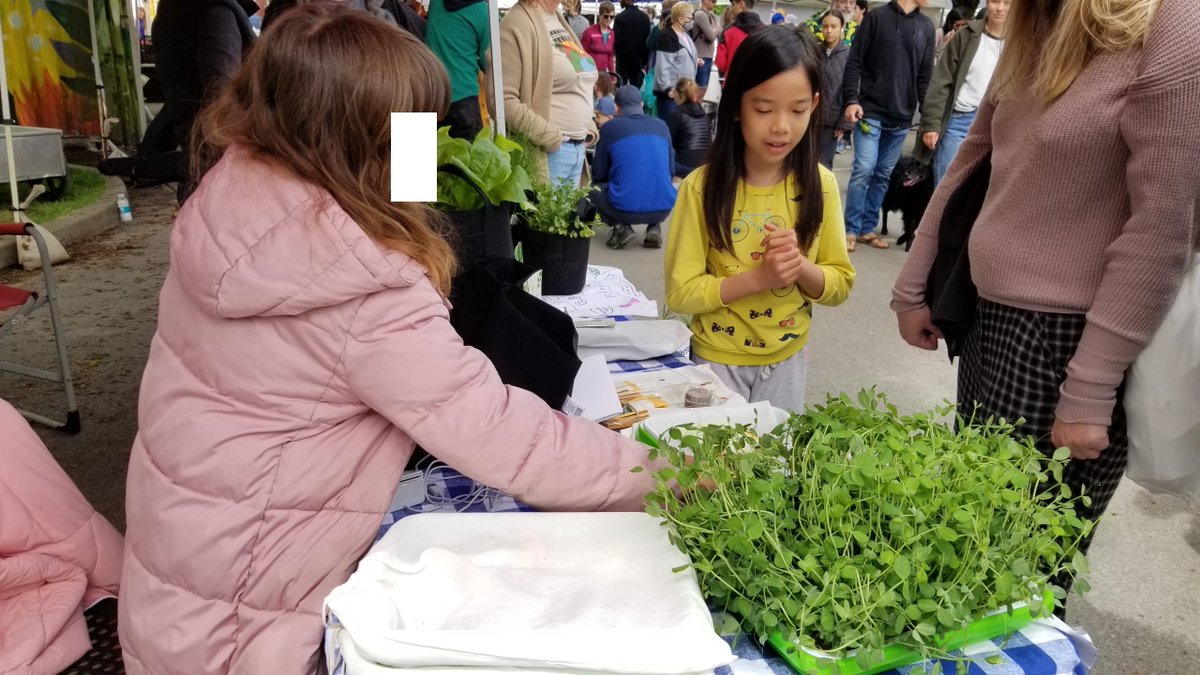 Another Farmers Market <a href="/VanMarkets/">Vancouver Farmers Markets</a> in the books! Students were at Trout Lake today, selling Microgreens kits with <a href="/earthbitesca/">EarthBites</a> . The objective: raise $$ to pay for water wells for our school garden <a href="/Trafnews/">Trafalgar Elementary</a>  <a href="/VSB39/">Vancouver School Board</a>