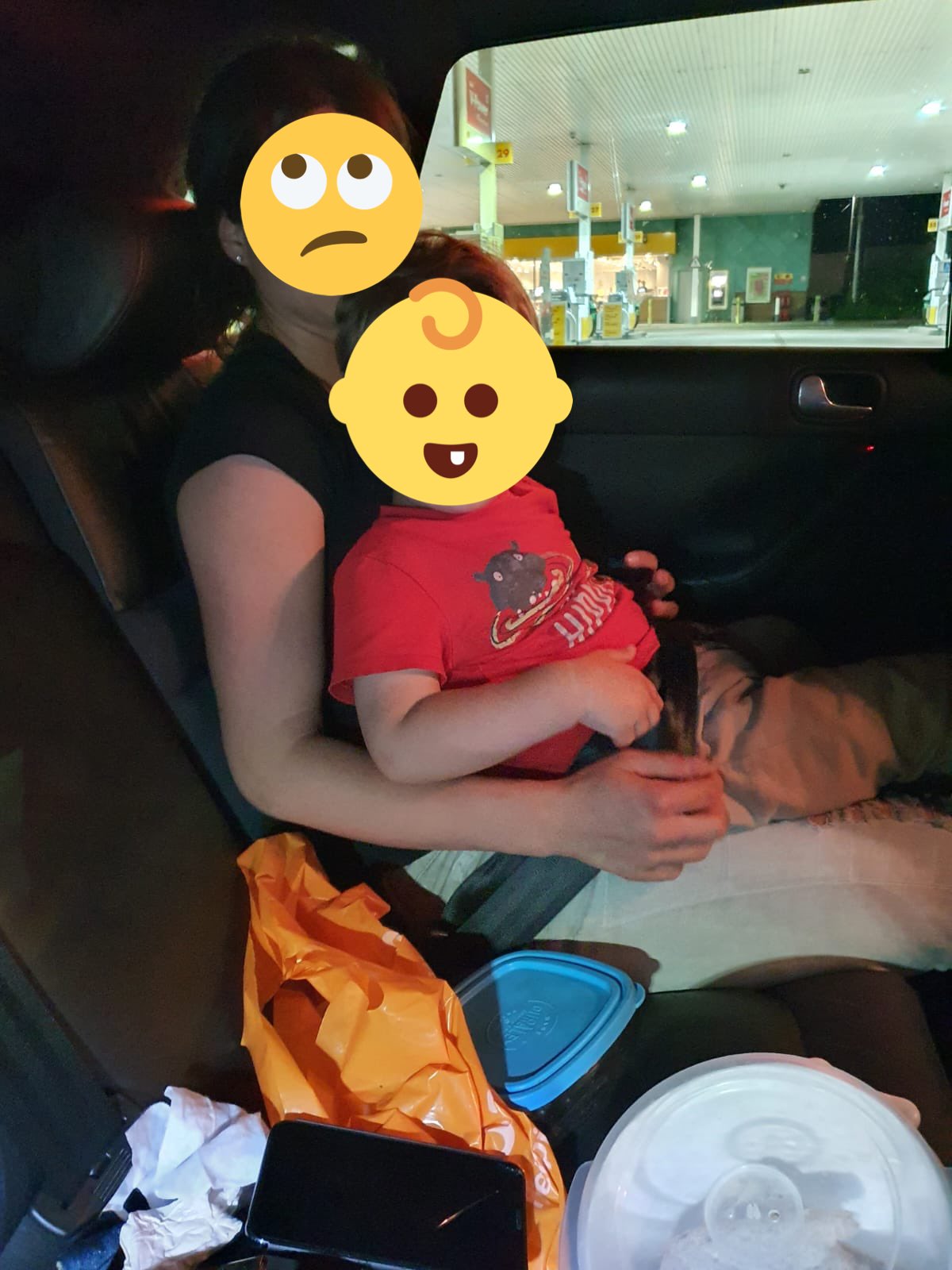 FT4bDeuUEAAZjf5.jpg:large