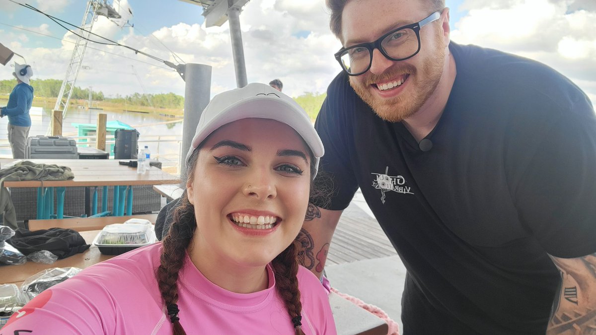 ✨Alluux: Live Tues/Thurs tweet media