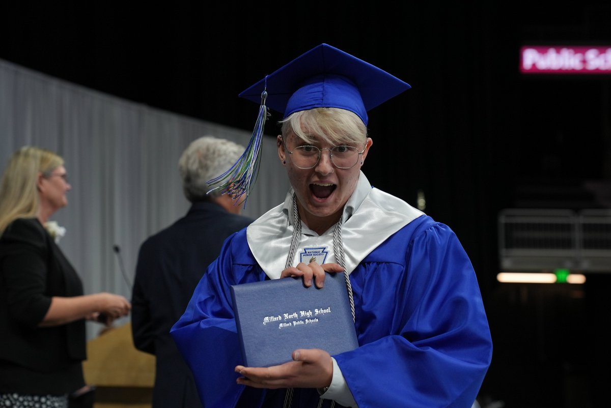 MillardPS's tweet image. Congratulations to the @MillardNorthHS Class of 2022! #MPS22Grad #Proud2bMPS